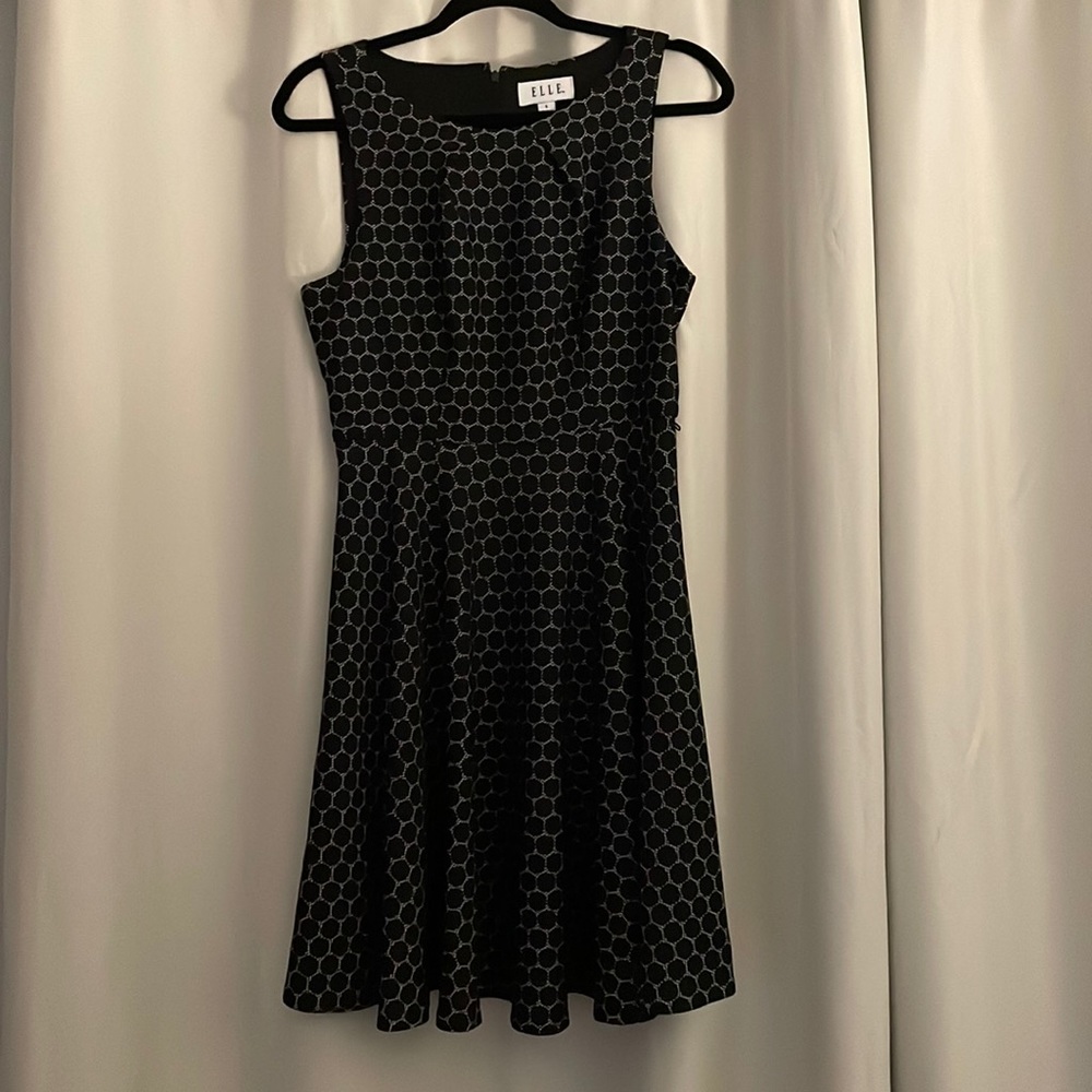 Elle Black Dress